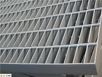 鍍鋅平臺(tái)鋼格板